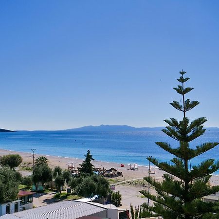 Himara Royal Hotel Exteriör bild