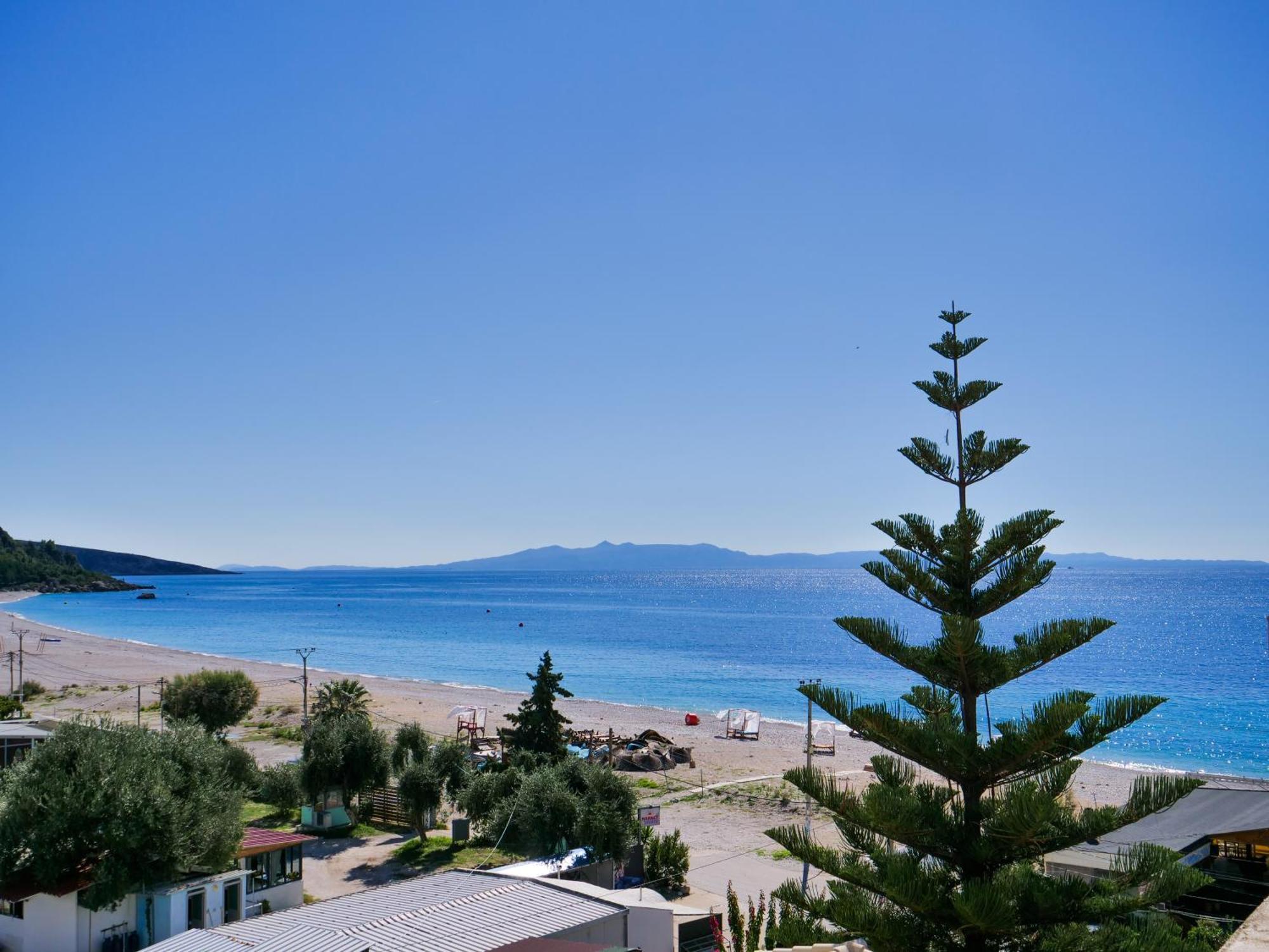 Himara Royal Hotel Exteriör bild