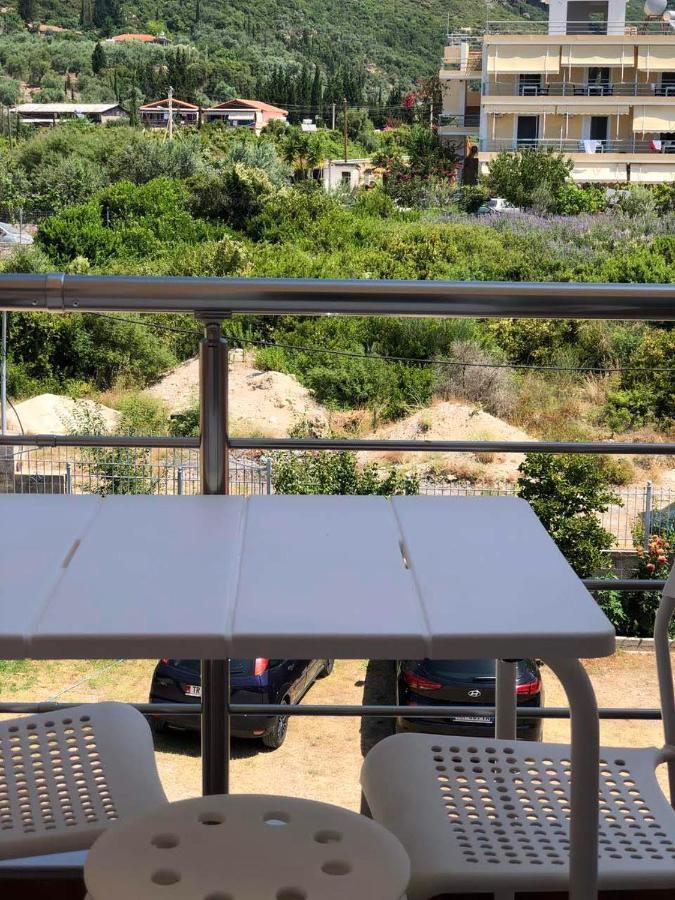 Himara Royal Hotel Exteriör bild